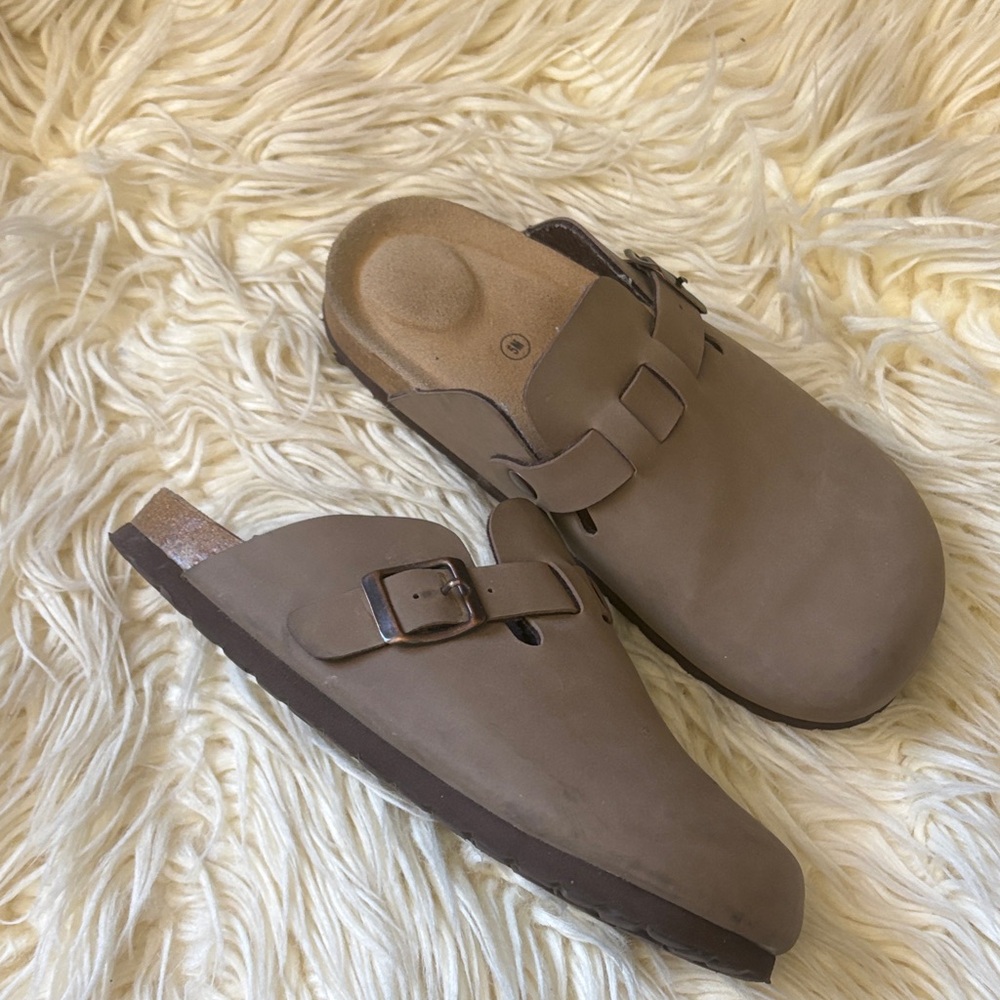 CUSHIONAIRE Kid's Hana Cork footbed clog